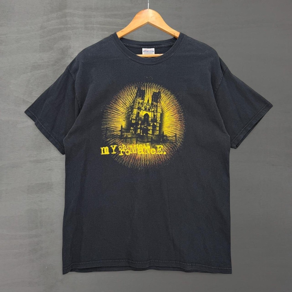 Vintage My Chemical Romance Shirt Black Cathedral Castle Sunburst Band Tee Large